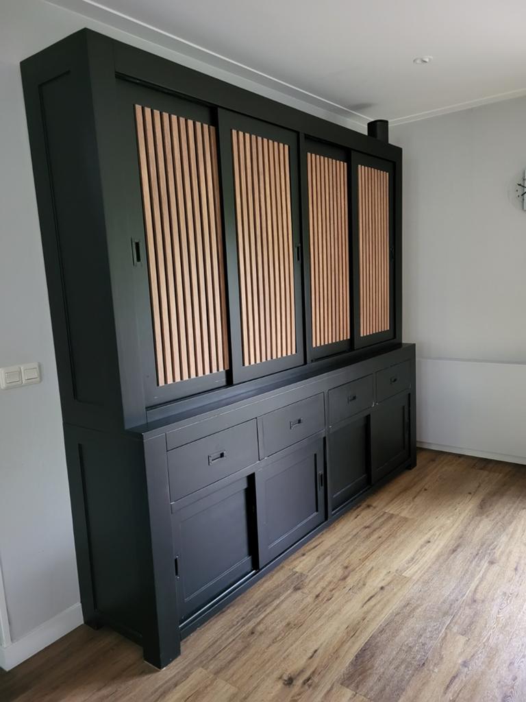 Wandkast, Ophalen, 200 cm of meer, Zo goed als nieuw, 200 cm of meer
