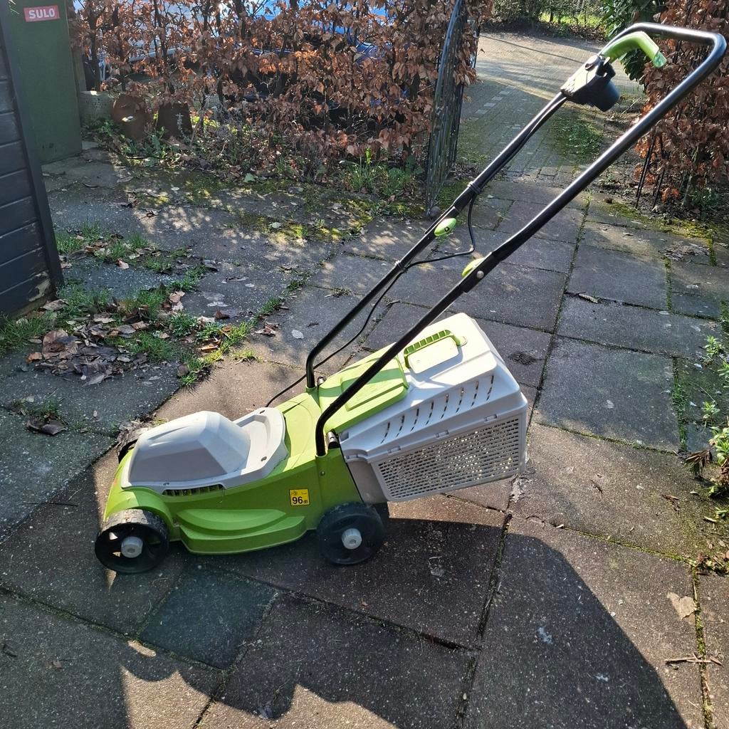 Central Park Elektrische Grasmaaier, Tuin en Terras, Grasmaaiers, Ophalen, Cirkelmaaier, Gebruikt, Elektrische grasmaaier