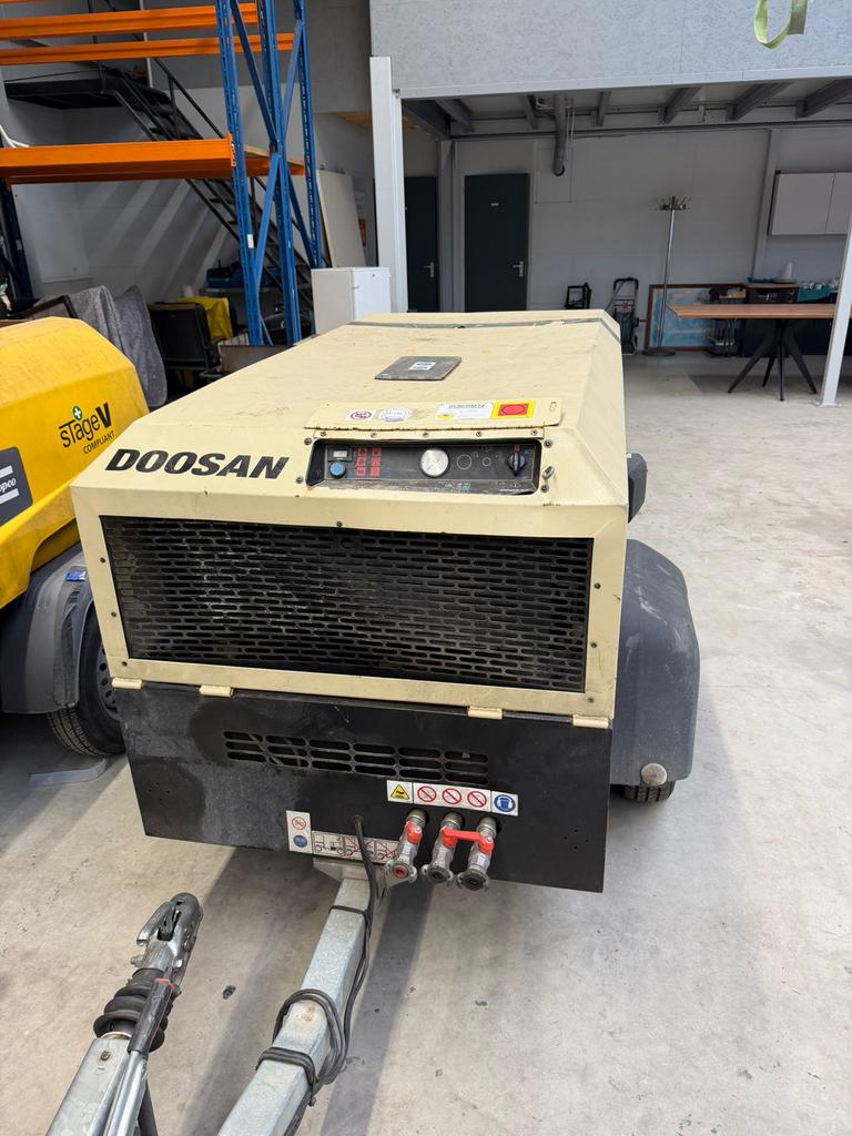 Doosan 7/25 Mobiele Compressor | 2022 | STAGE V | Lage Uren!, Ophalen