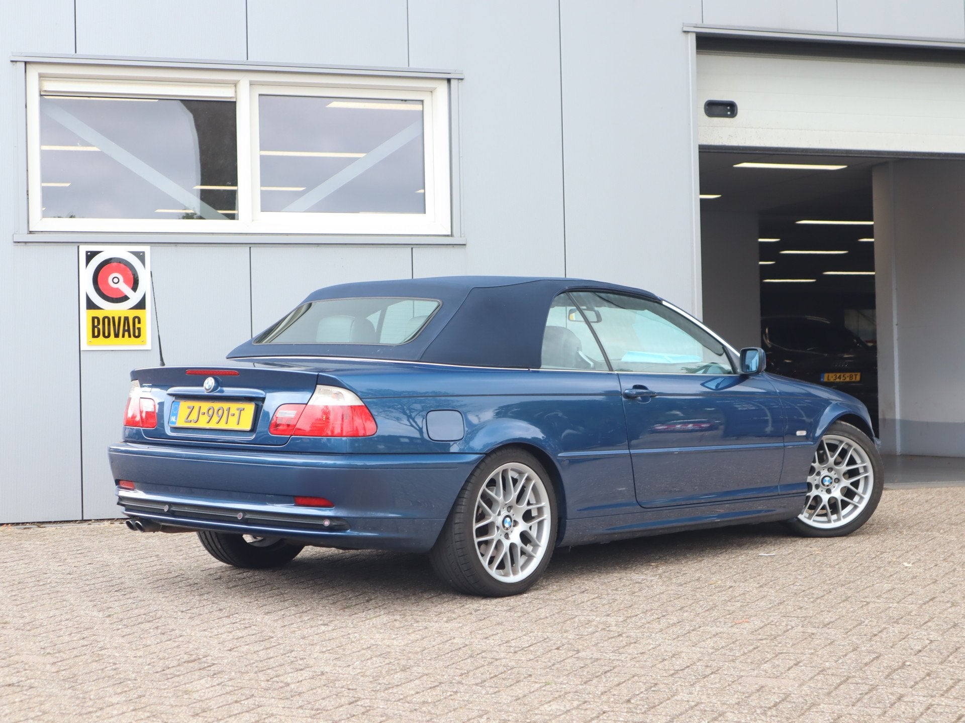 BMW 3 Serie Cabrio 323Ci Executive / Cruise / Airco / Stoelv, foto 6