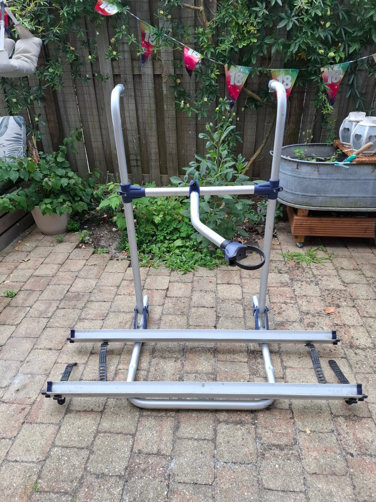 Thule Fietsendrager zonder montagebeugels caravan, Ophalen, Gebruikt