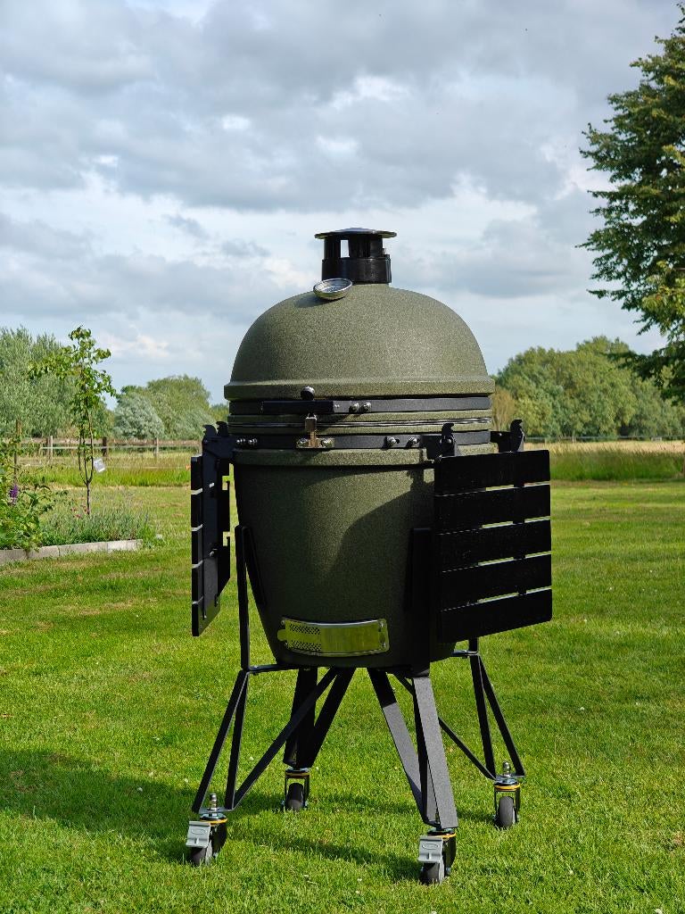 EXPLODE BBQ – Kamado Classic Large 21.5″ – Urban Olive, Met accessoires, Nieuw, De poel 4 - 0004, Ophalen of Verzenden