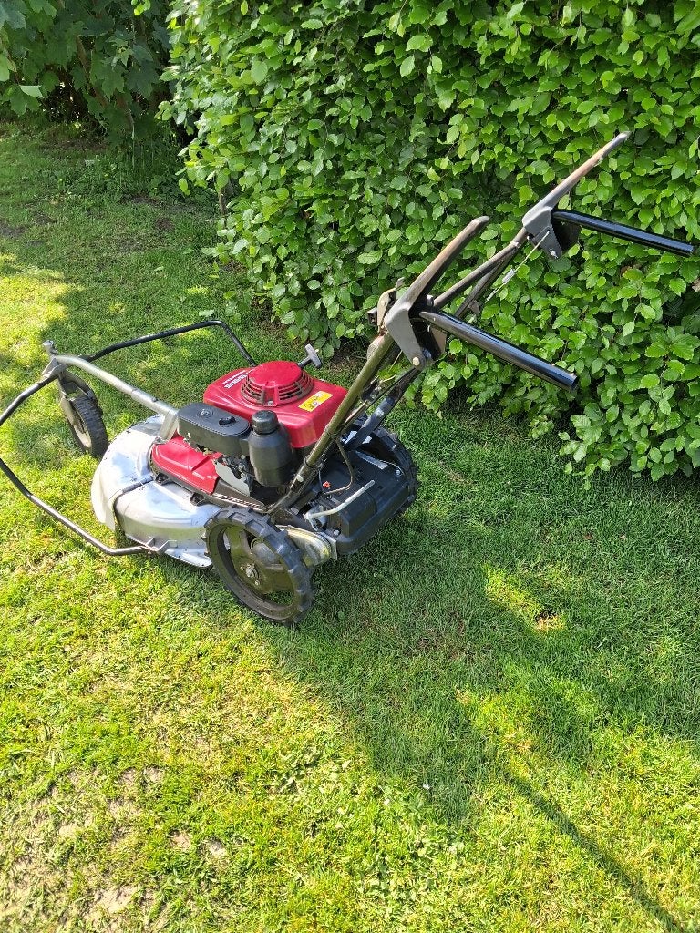 komt binnen...Honda UM 536 Ruwterreinmaaier, Cirkelmaaier, Gebruikt, Ophalen of Verzenden, Benzine-grasmaaier