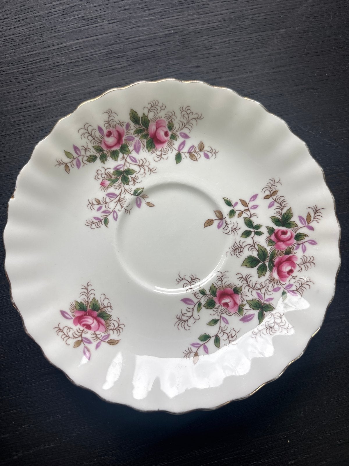 Royal Albert Lavender Rose schotel, Antiek en Kunst, Antiek | Servies los, Ophalen of Verzenden