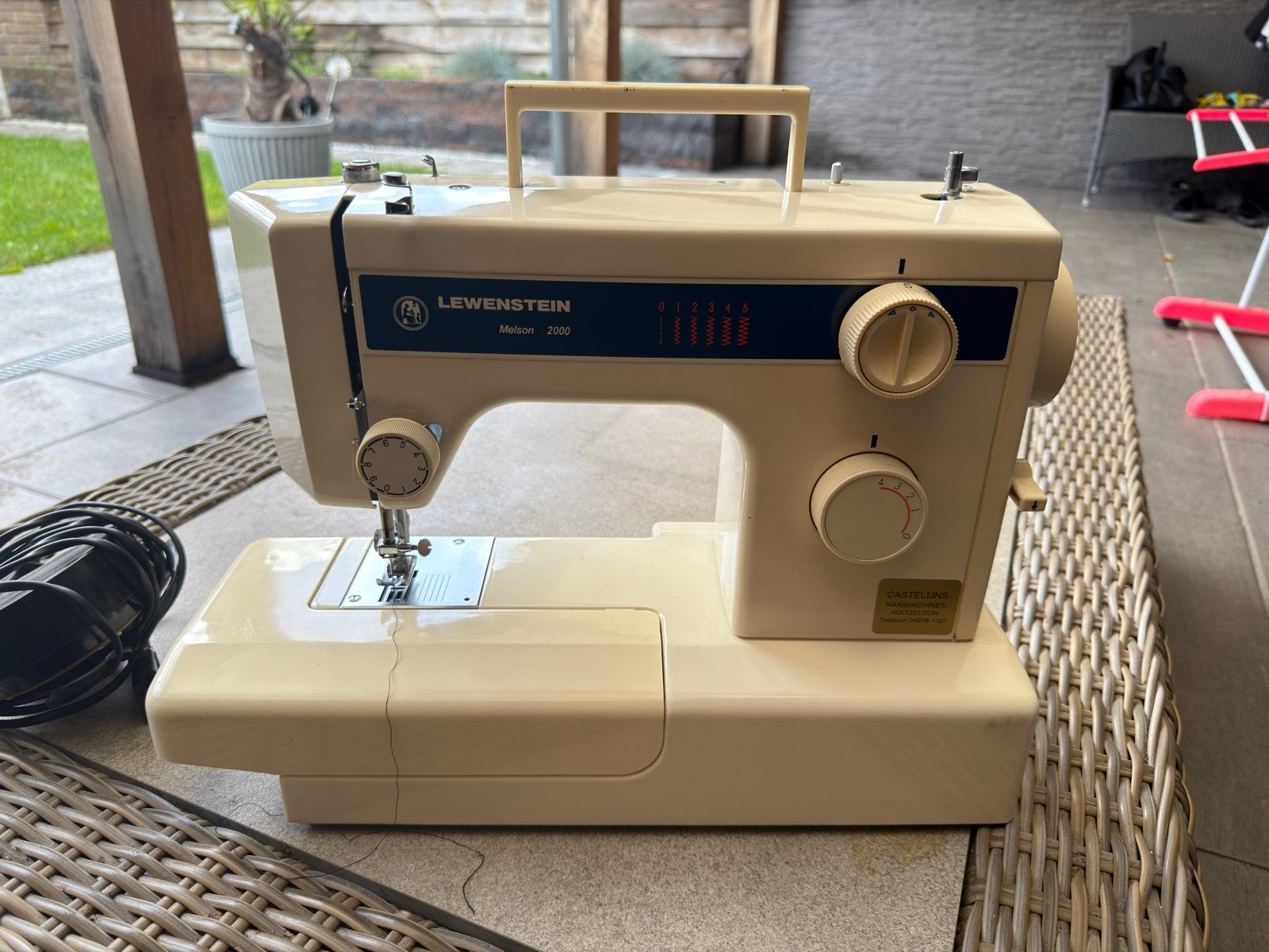Lewenstein Melson 2000 Naaimachine met accessoires, Ophalen of Verzenden, Gebruikt, Naaimachine, Lewenstein