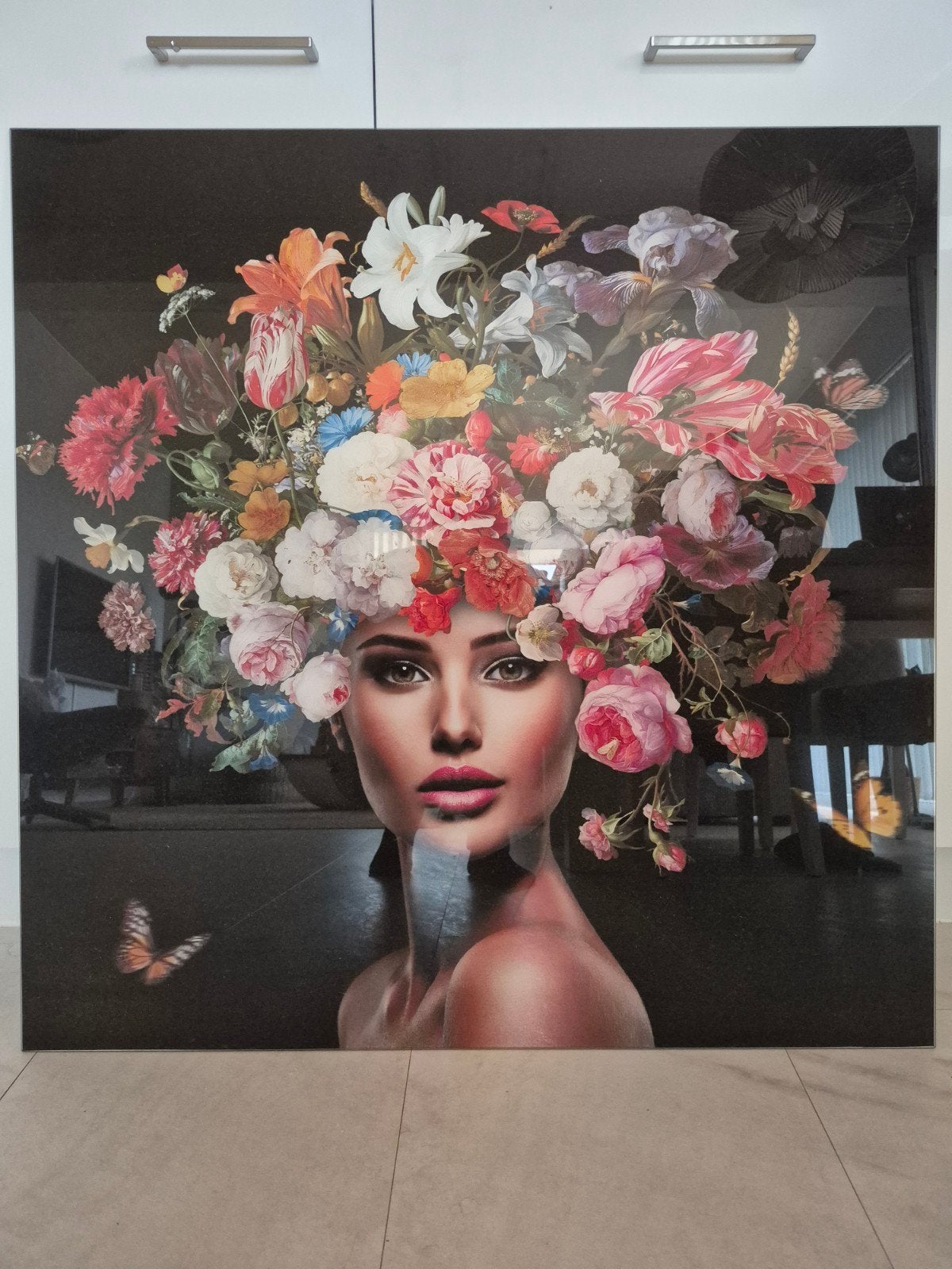 Glas schilderij 60x60cm - Vrouw met bloemenkrans, Ophalen, 50 – 75, Zo goed als nieuw, Schilderij