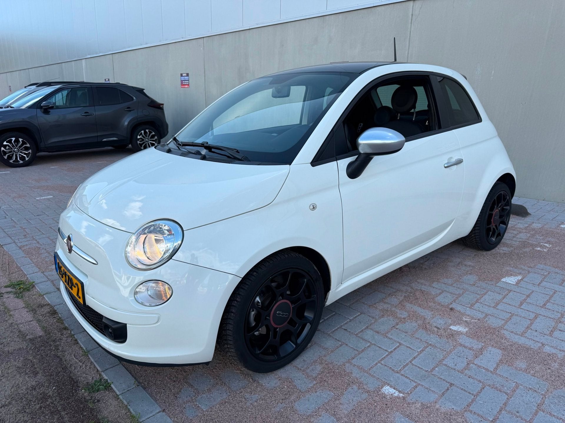 Fiat 500 0.9 TwinAir Lounge |NIEUW APK|AIRCO|LM VLGN |LUXE U, Euro 5, Gebruikt, 31 €/maand, Wit