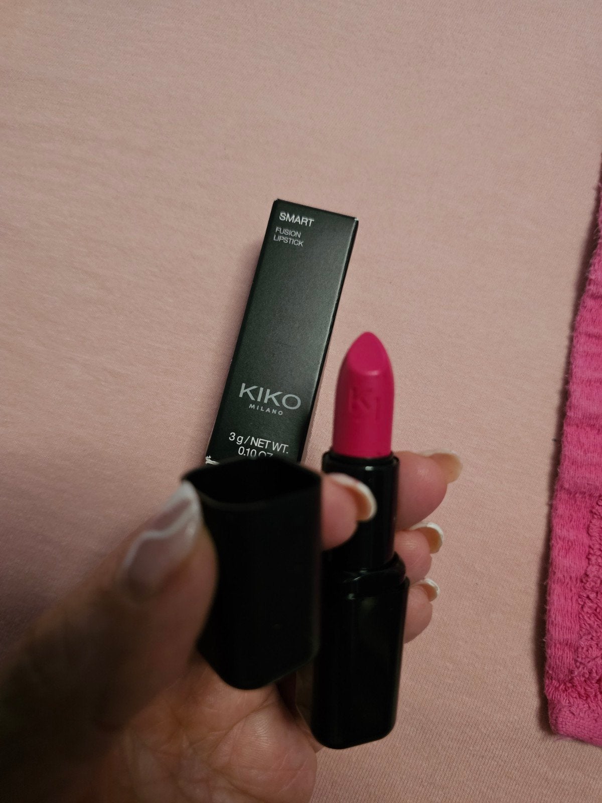 Nieuwe Kiko Smart Fusion Lipstick nr 423 incl.verzenden €10-, Ophalen of Verzenden, Nieuw, Rood, Lippen