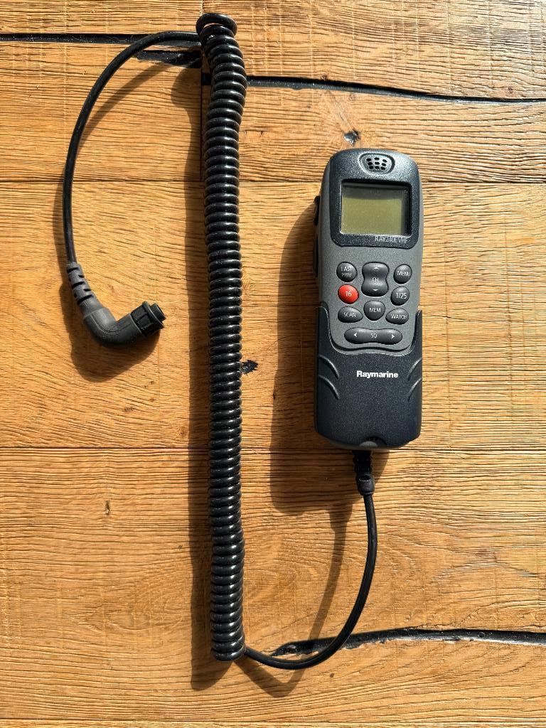 Raymarine Ray 240+  E45002 HANDSET marifoon NIEUWE KABEL, Ophalen, Nieuw, Communicatie