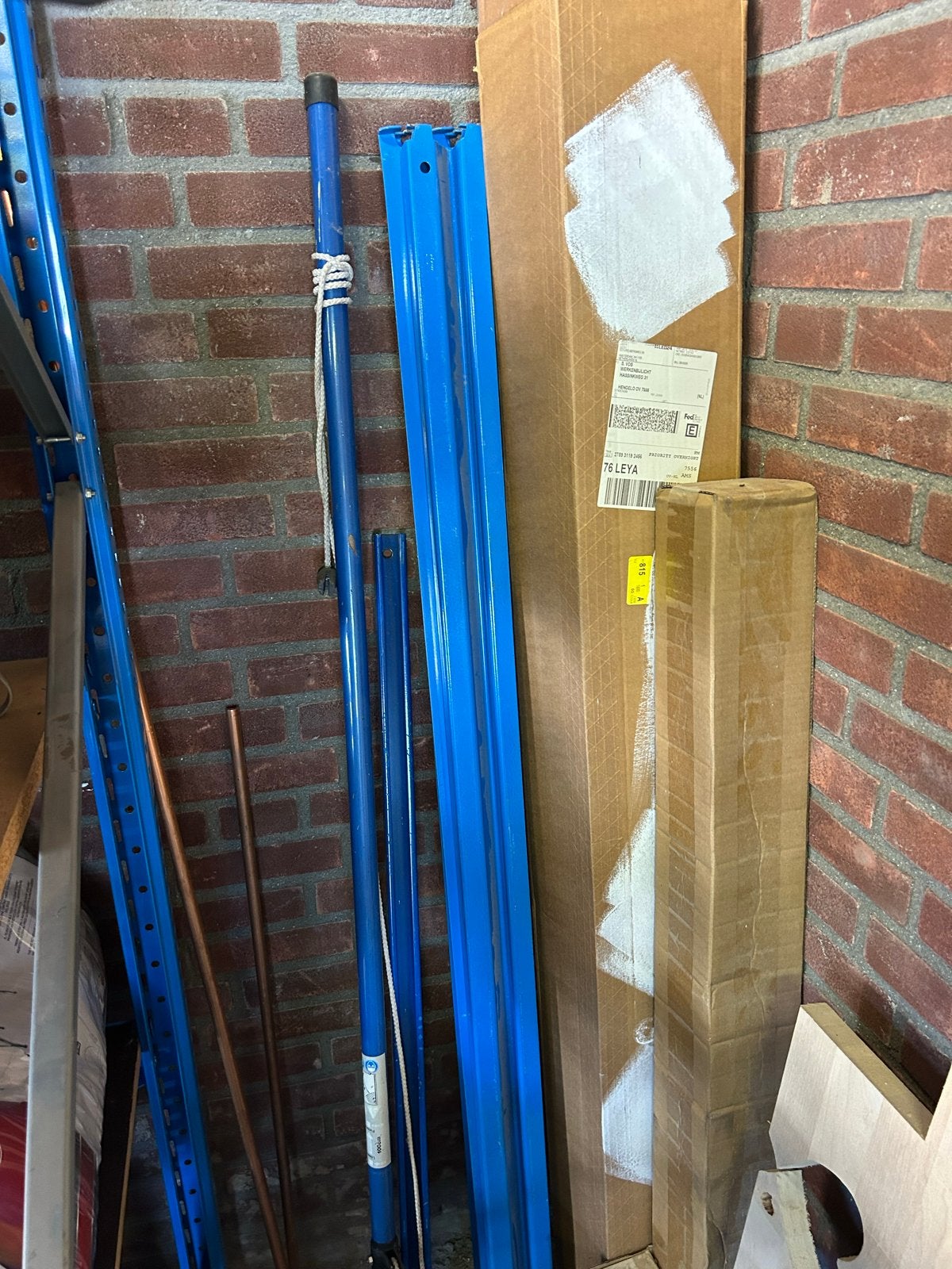 Stelling onderdelen: staanders, liggers en houten planken, Doe-het-zelf en Verbouw, Ophalen
