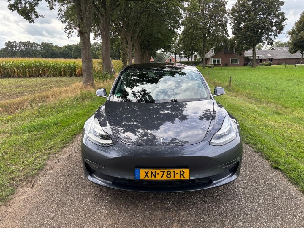 Tesla Model 3 Long Range AWD 75kWh | SOH 84% | Leder | Camer, Auto's, Tesla, Automaat, 0 cilinders, 544 km, Stoelverwarming