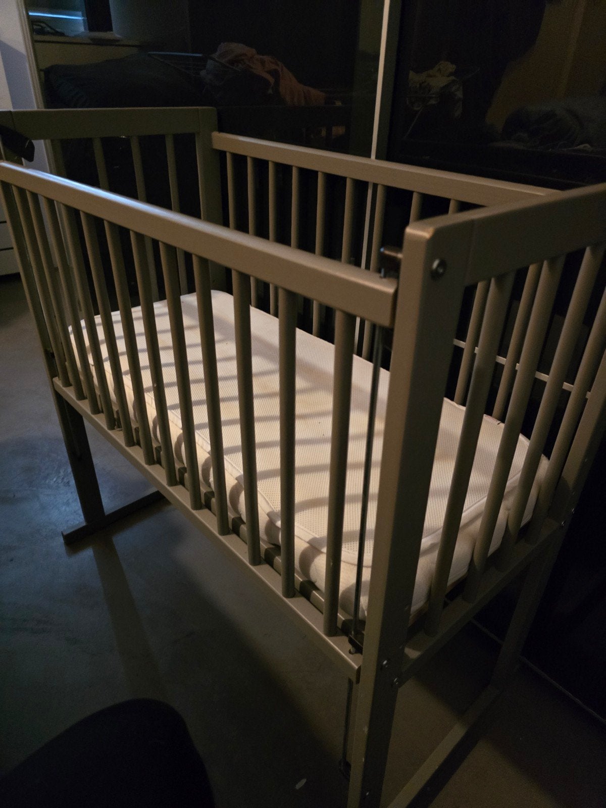 co sleeper wiegje petite amelie, Ophalen, Zo goed als nieuw, Wieg