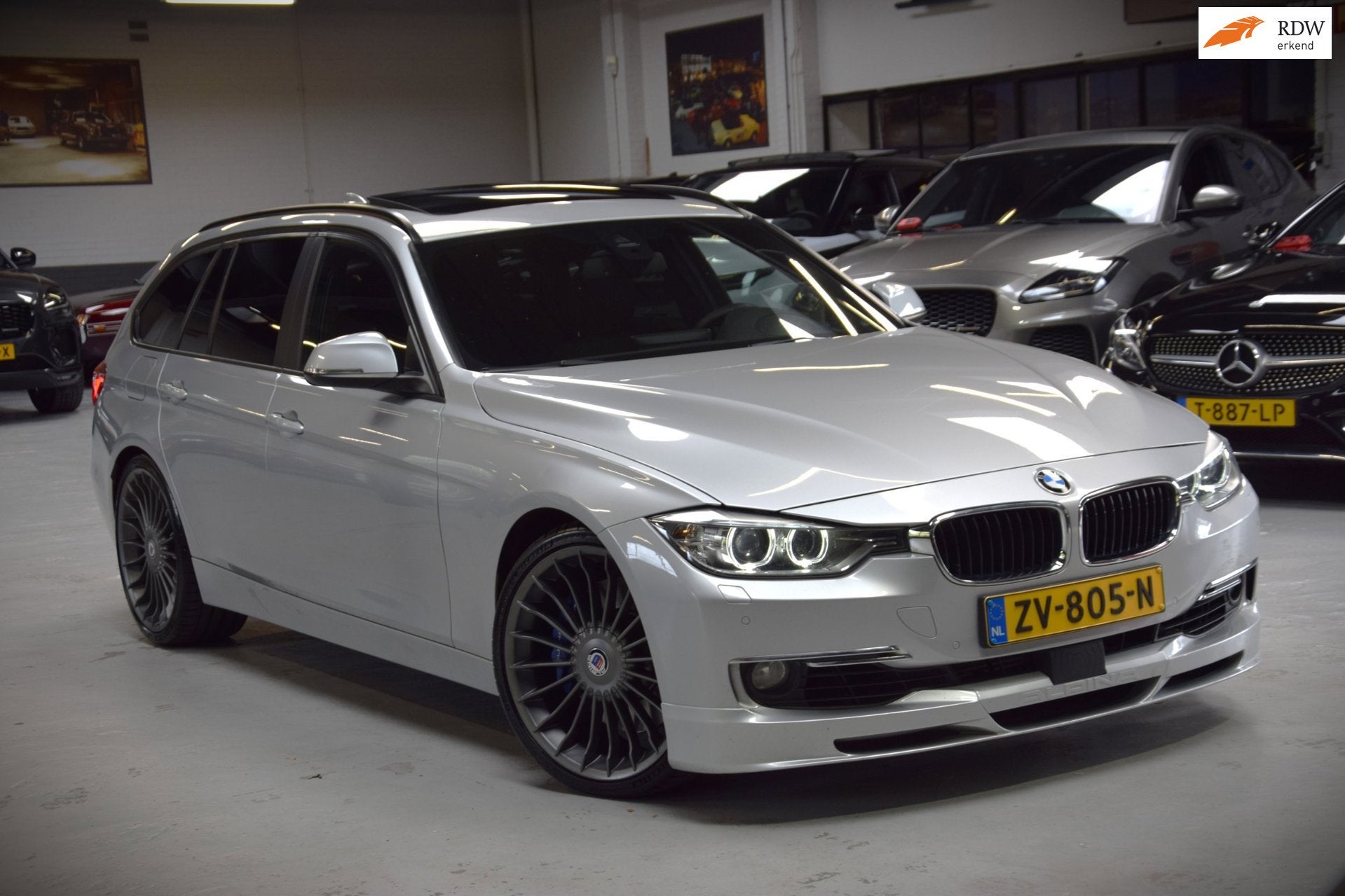 Alpina BMW ALPINA B3 BITURBO TOURING ALLRAD Panoramadak|Head, Auto's, Leder en Stof, Vierwielaandrijving, 6 cilinders, 750 kg
