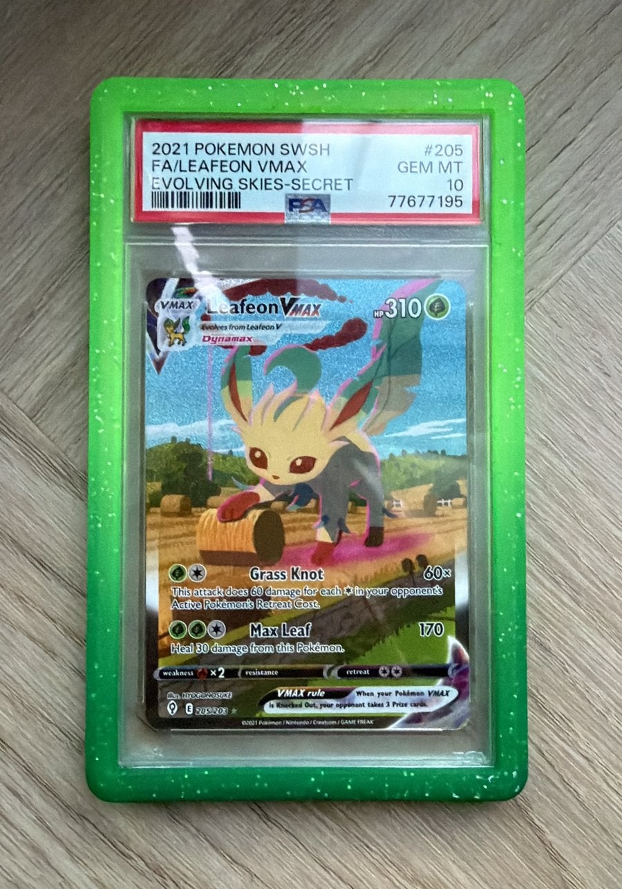 Leafeon VMAX #205 PSA 10, Hobby en Vrije tijd, Verzamelkaartspellen | Pokémon, Ophalen of Verzenden, Zo goed als nieuw
