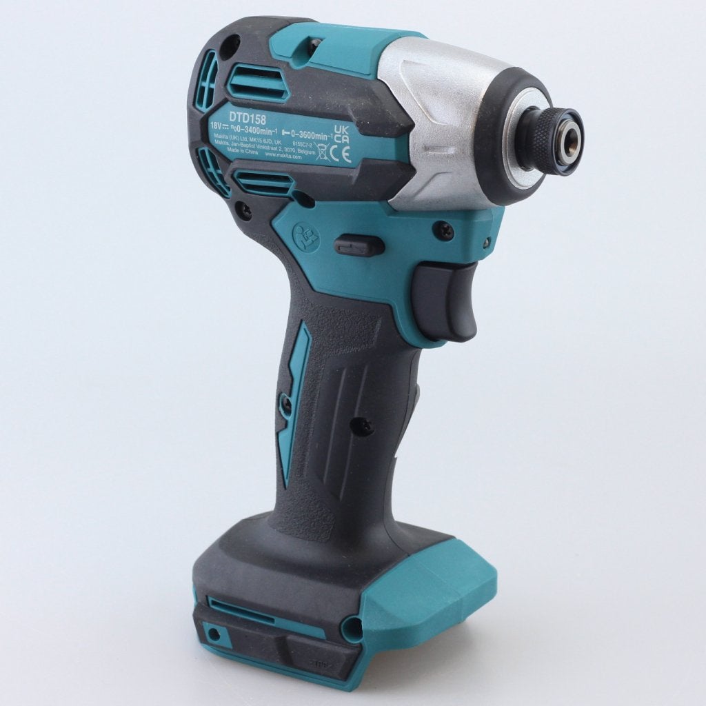 Makita DTD158 Slag/schroevendraaier 2026 Body Nieuwstaat, Makita, Zo goed als nieuw, Support@makita.com, Makita Corporation, 3-11-8, Sumiyoshi-cho, 
Anjo, Aichi 446-8502
Japan