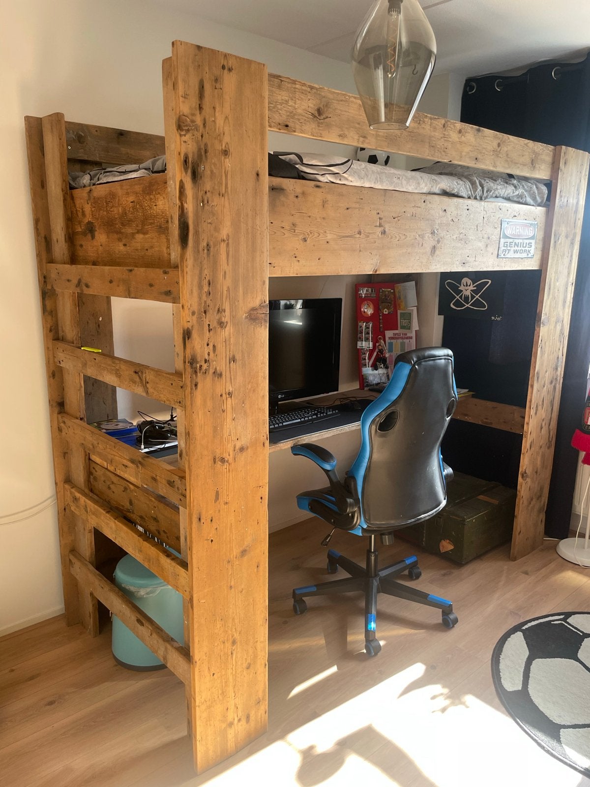 Stoere handgemaakte hoogslaper met bureau van steigerhout, Ophalen, Gebruikt, Eenpersoons, 200 cm