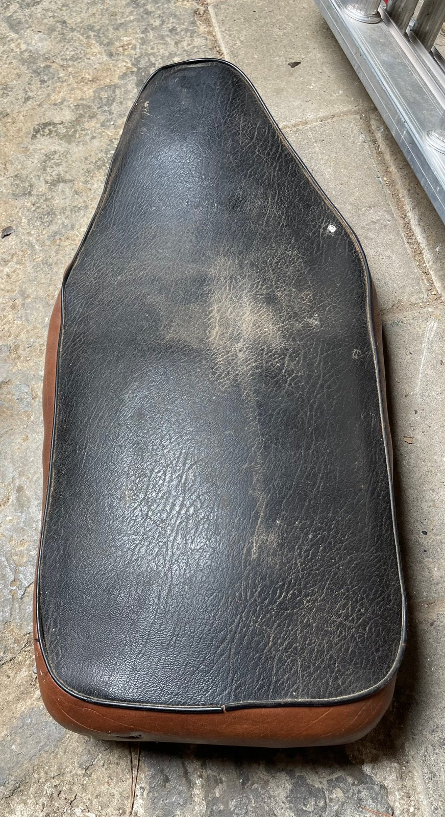 BSA (A series) saddel, Motoren, Ophalen