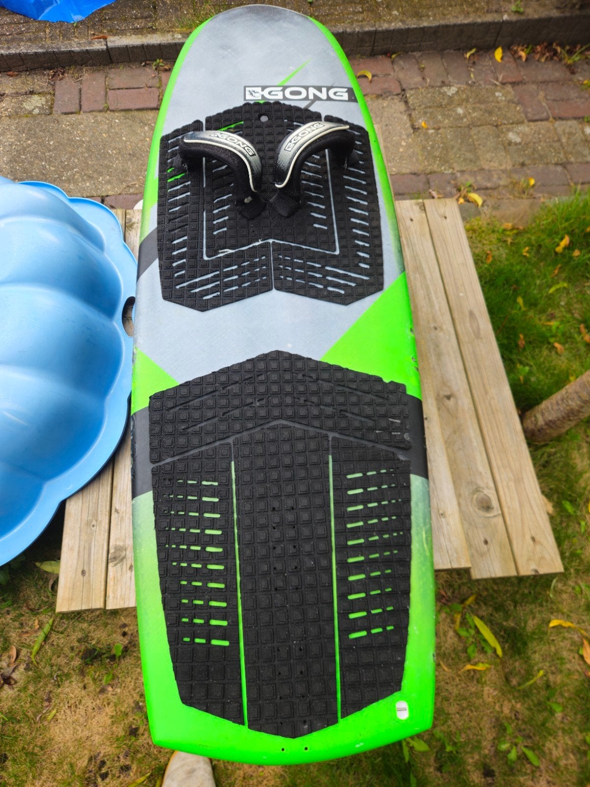 gong foil set + catch 4'6, Watersport en Boten, Foil, Ophalen, Gebruikt, Kiteboard