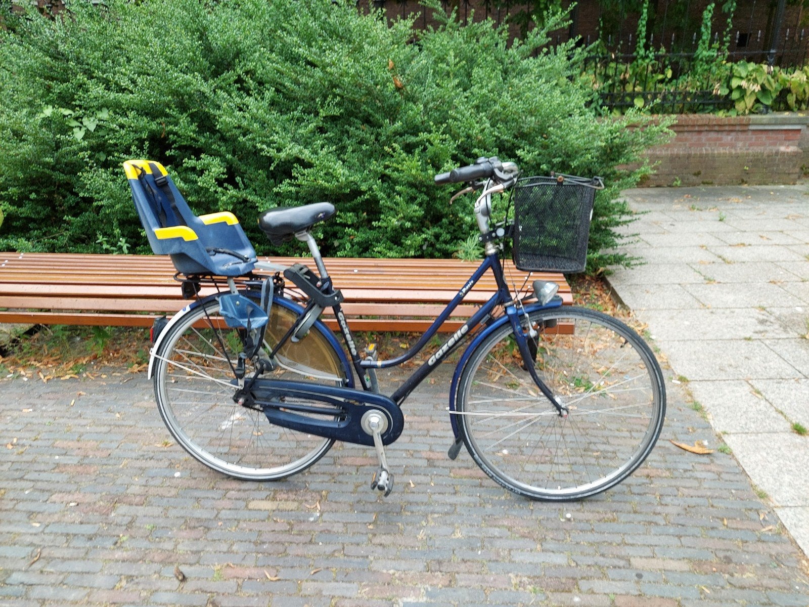 Dames Gazelle fiets met kinderzitje en mandje, Ophalen, Velgrem, Versnellingen, Gazelle
