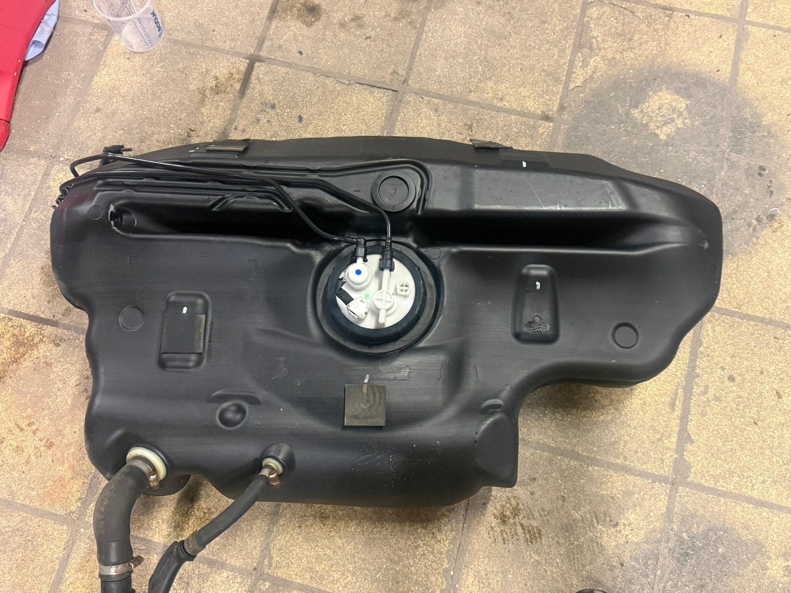 Toyota Corolla E12 T-sport brandstoftank met vulhals, Ophalen of Verzenden, Gebruikt, Toyota