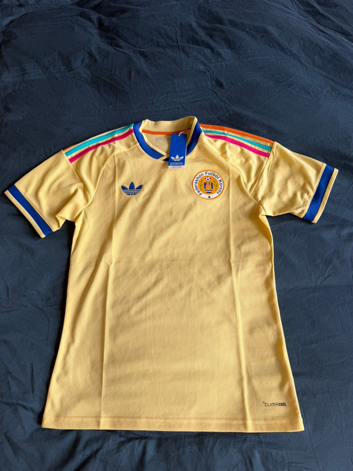 Curaçao uitshirt Maat S officieel wk 2026 adidas curacao, Maat S, Ophalen of Verzenden, Nieuw, Shirt