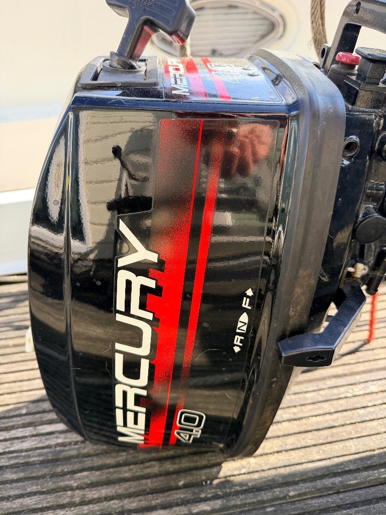 Mercury 4 pk 2 takt buitenboordmotor, Watersport en Boten, Ophalen, Zo goed als nieuw, Motor en Techniek