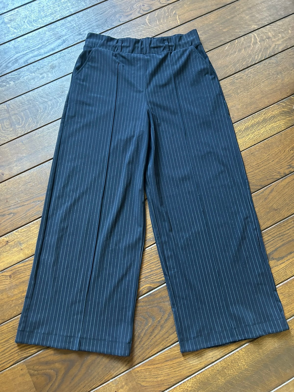 Dark Blue pinstripe Studio Anneloes Wide broek, pantalon M, Maat 38/40 (M), Zo goed als nieuw, Lang, Verzenden