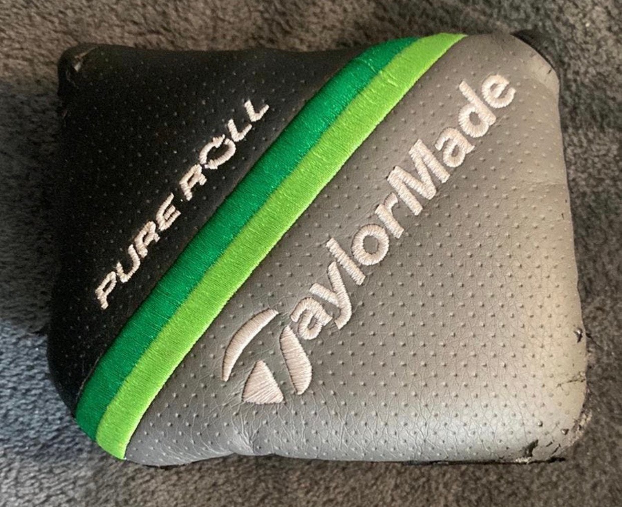 TAYLORMADE PURE ROLL HEADCOVER VOOR TOUR MALLET PUTTERS, Sport en Fitness, Ophalen, Zo goed als nieuw, Club