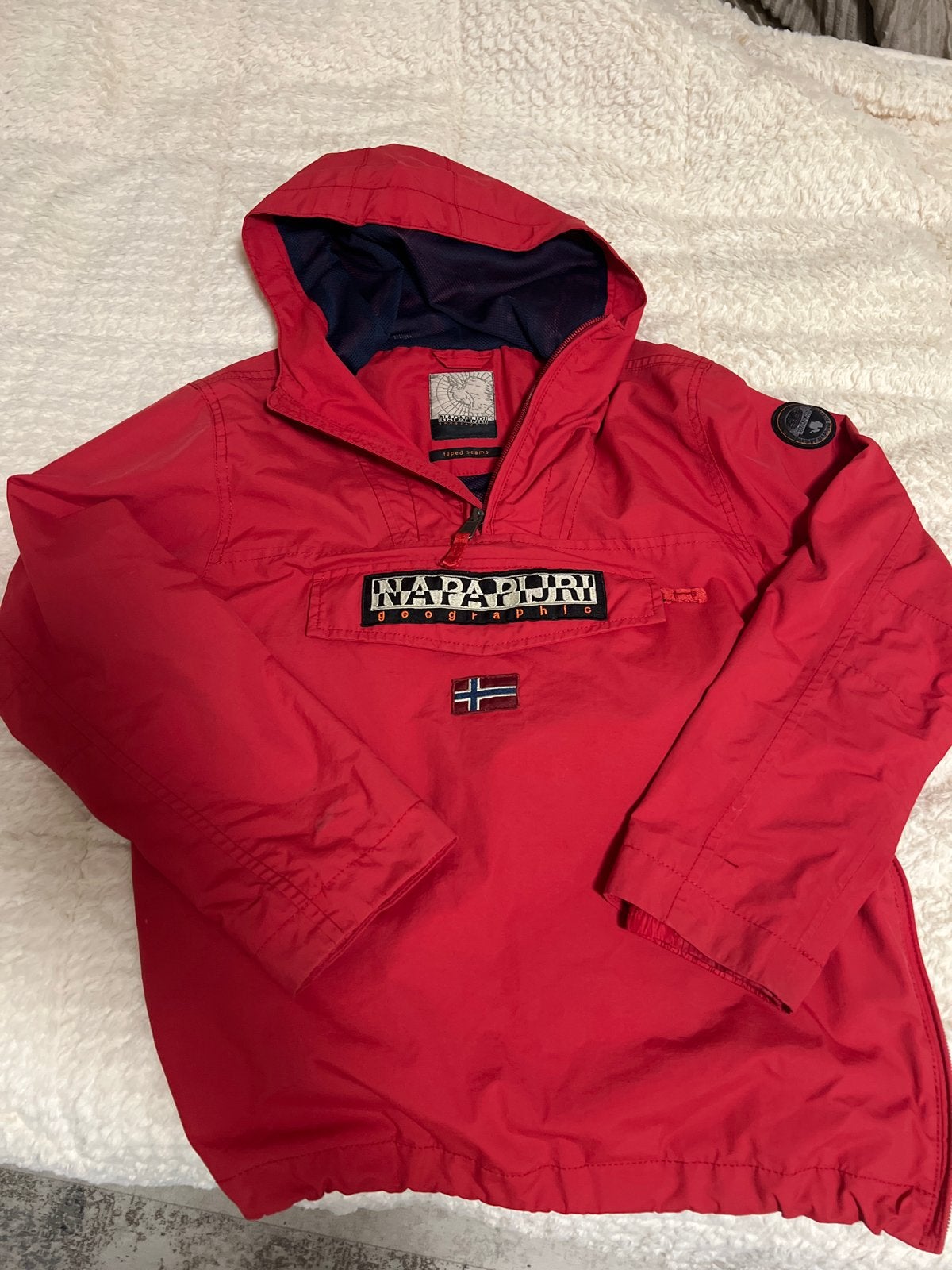 Napapijri Geographic Anorak Jas Rood, Ophalen of Verzenden, Zo goed als nieuw, Maat 38/40 (M), Rood