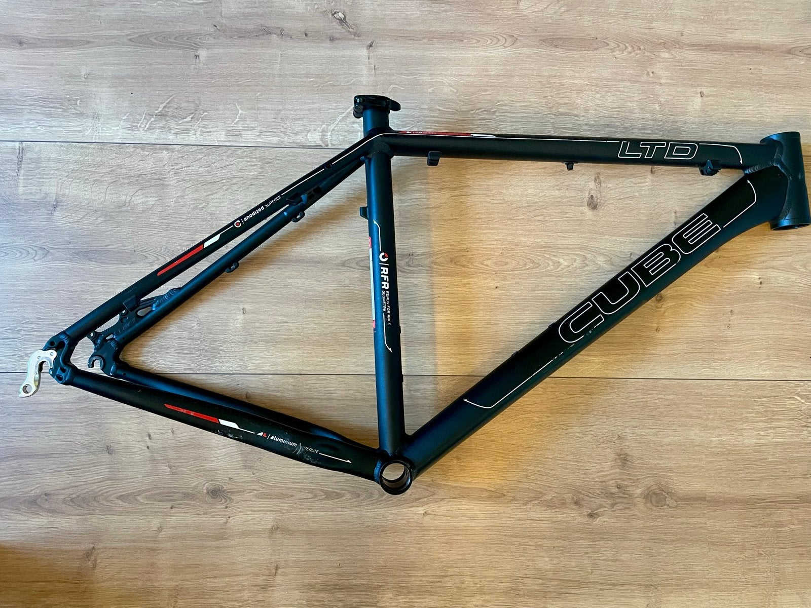 Cube LTD Aluminium Fietsframe 20“ (49 cm) voor 26“ wielen, Ophalen, Frame, Gebruikt, Aluminium