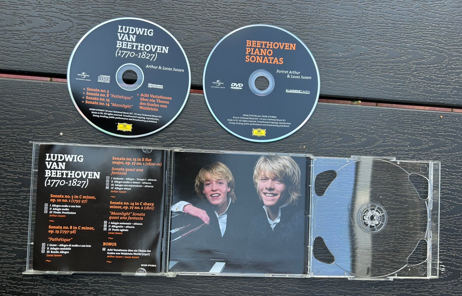 LUCAS & ARTHUR JUSSEN - Beethoven - bonus DVD portret broers, Ophalen of Verzenden, Zo goed als nieuw, Inclusief boekje, Classicisme