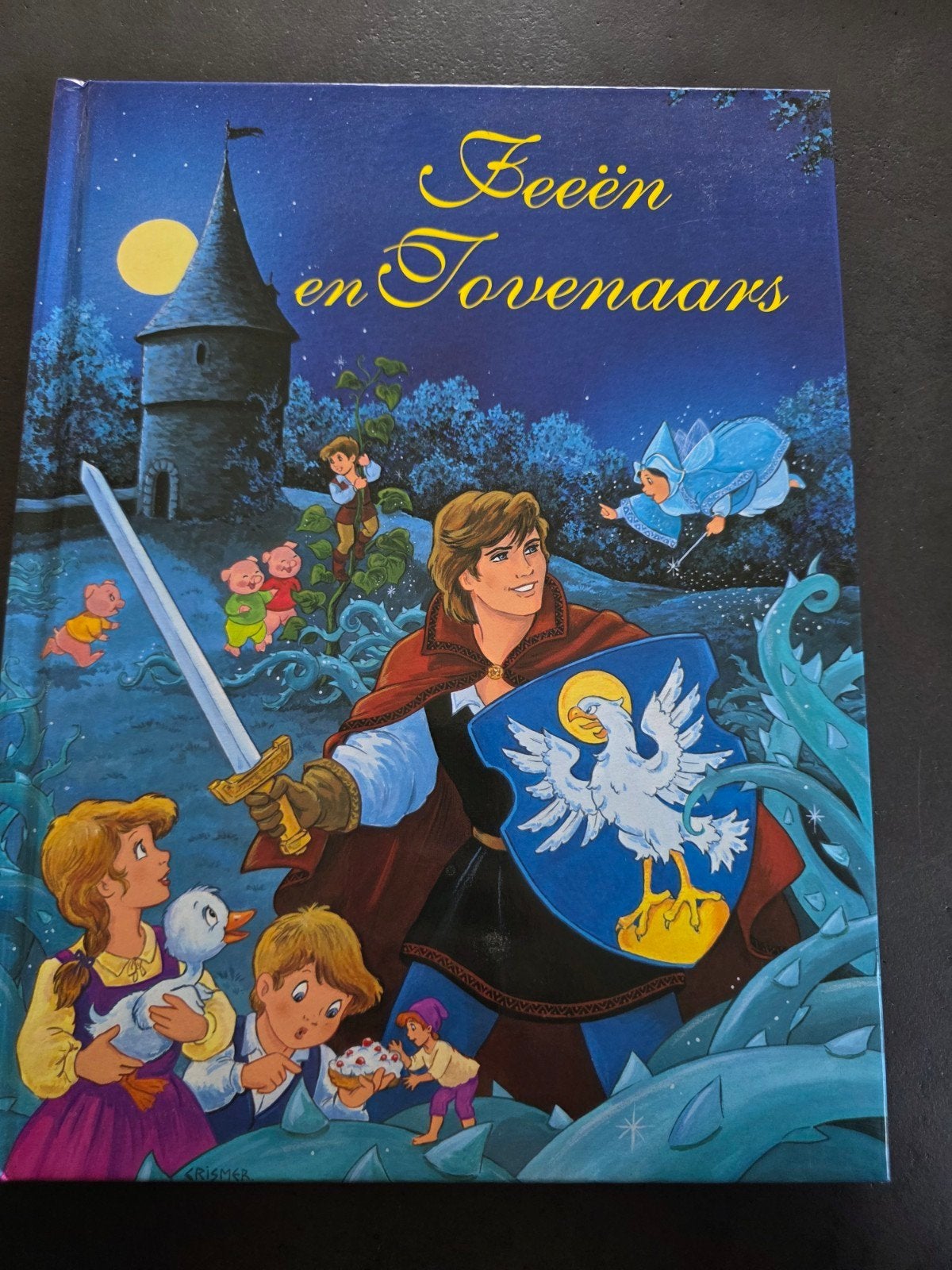 Sprookjesboek: Feeën en Tovenaars - Diverse Verhalen, Boeken, Ophalen of Verzenden, Zo goed als nieuw, Diverse auteurs