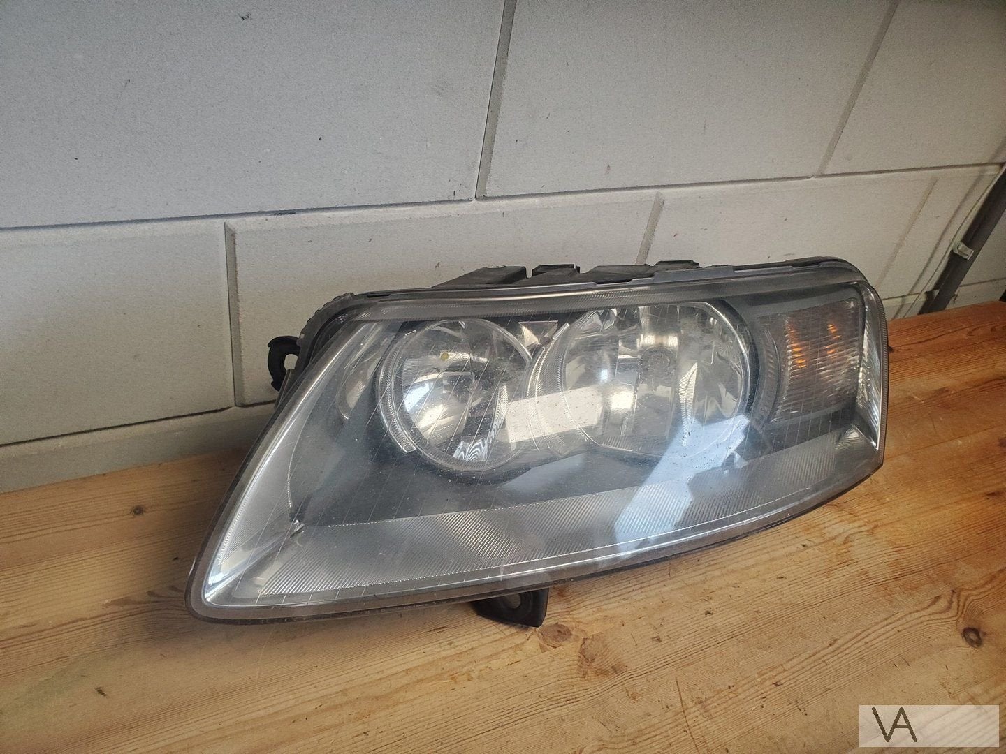 Audi A6 4f 2004 - 2008 koplamp links halogeen €75 4F0941003a, Gebruikt, -, -, -