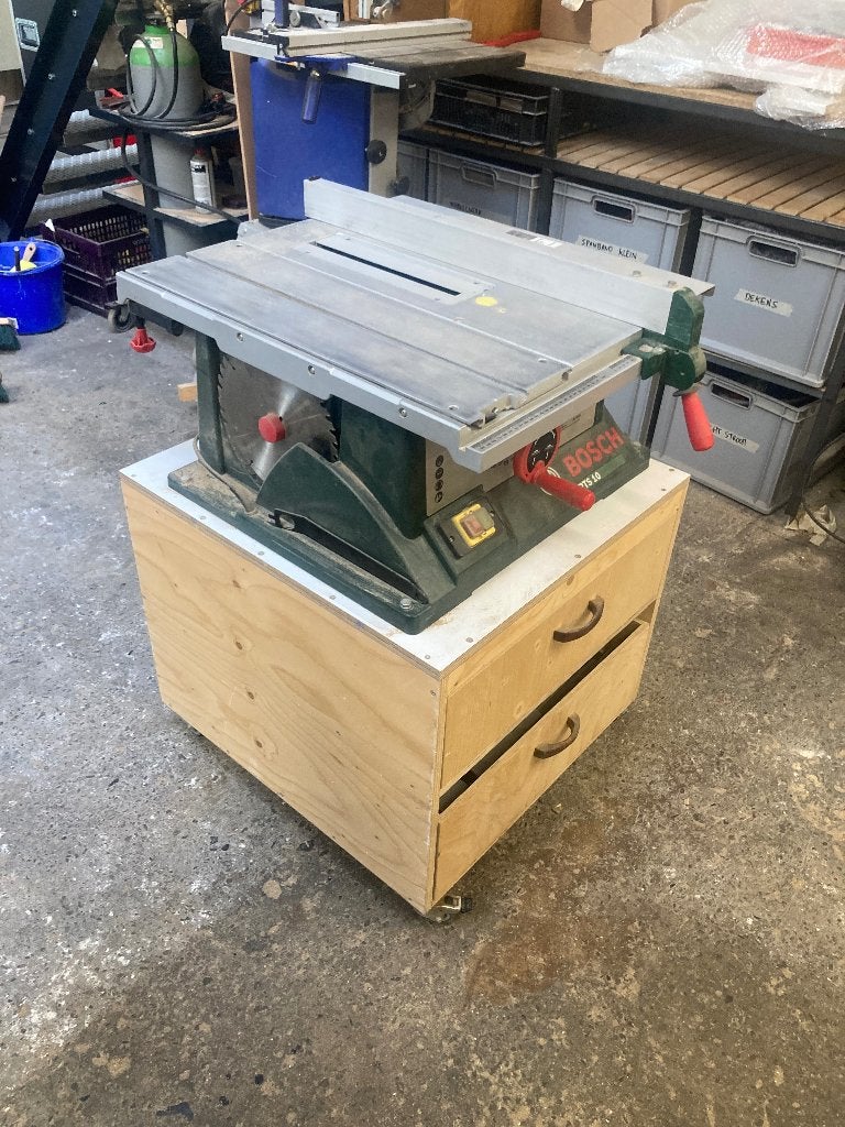 Bosch PTS 10 Zaagtafel, Doe-het-zelf en Verbouw, Gereedschap | Zaagmachines, Ophalen, Gebruikt, Cirkelzaag, 30 tot 70 mm