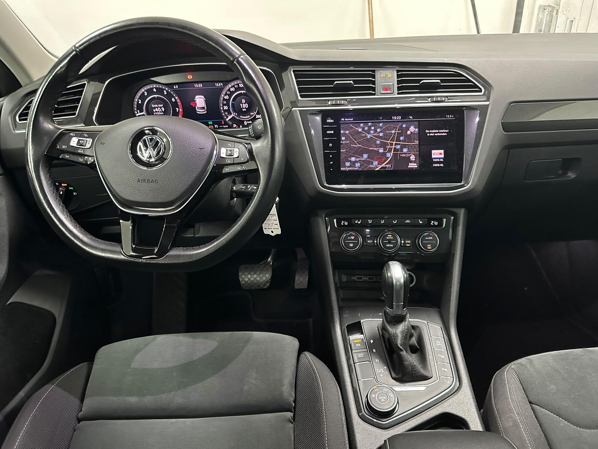 Volkswagen Tiguan 2.0 TSI 4Motion Highline NAVIGATIE | ACHTE, Auto's, Gebruikt, 4 cilinders, 179 pk, Bedrijf