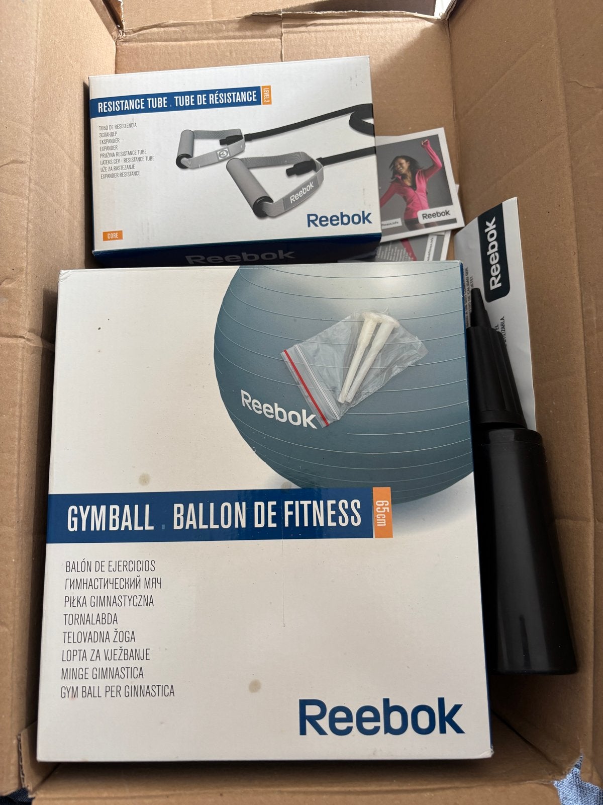 Reebok Fitness Set: Gymbal (65cm) en Weerstandsband, Ophalen, Nieuw, Armen, Fitnessbal