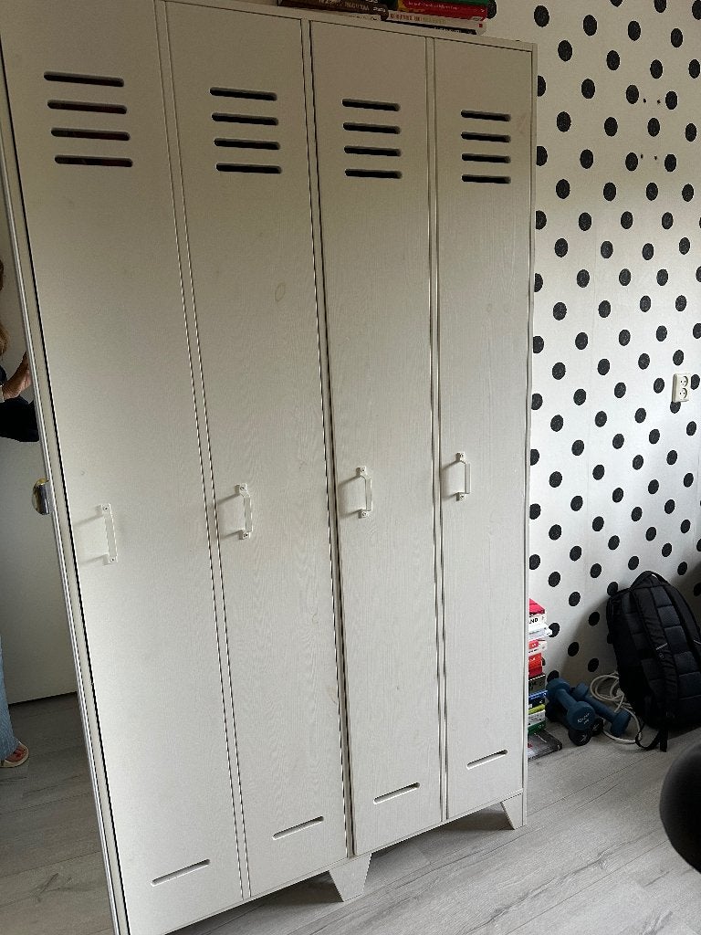 locker kast Stijn Woood grenenhout, Ophalen, Met plank(en), 100 tot 150 cm, Zo goed als nieuw