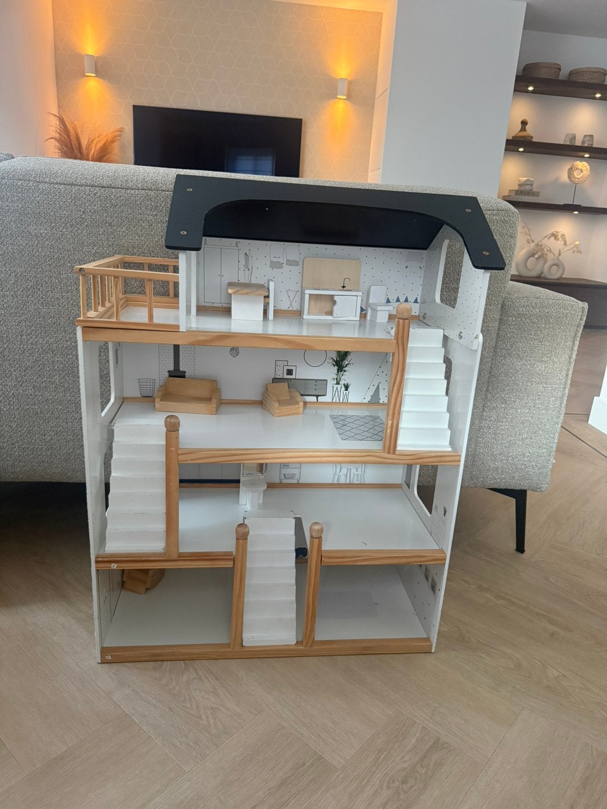 Poppenhuis Petit Amélie, Ophalen, Zo goed als nieuw, Poppenhuis