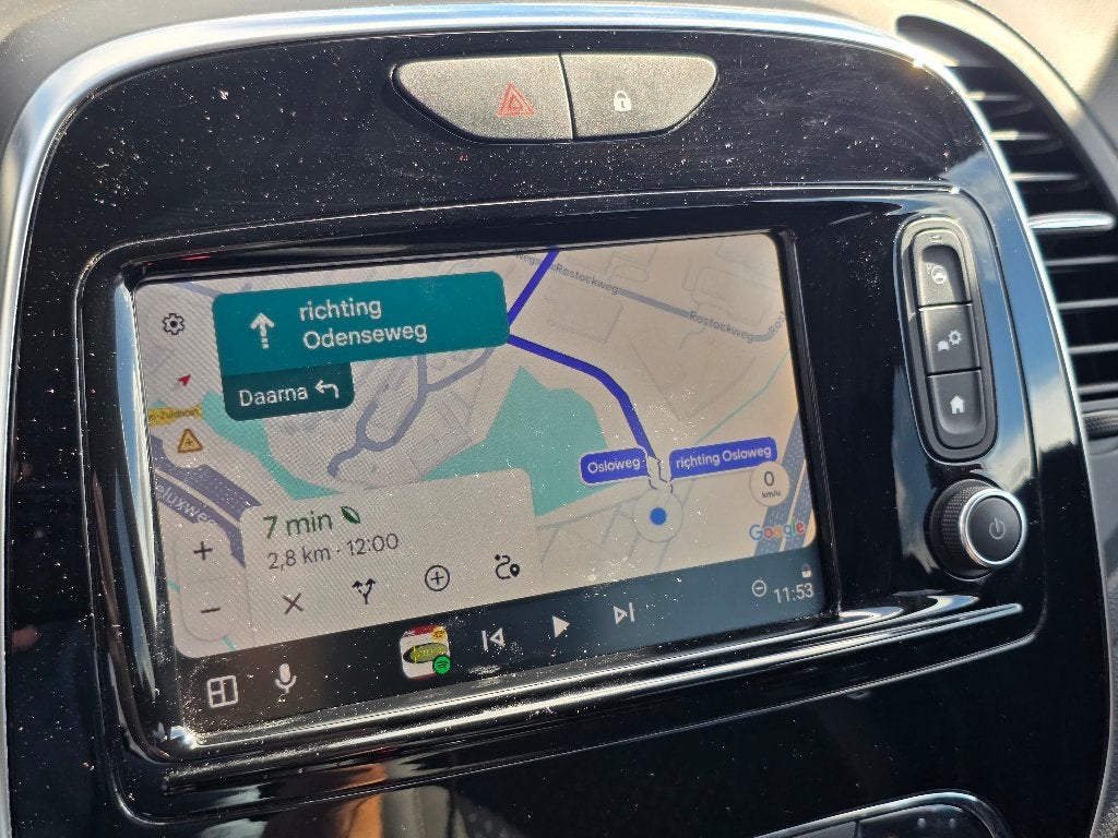 Foto 11 van Renault Captur 0.9 TCe Intens Camera Trekhaak CarPlay Cruise