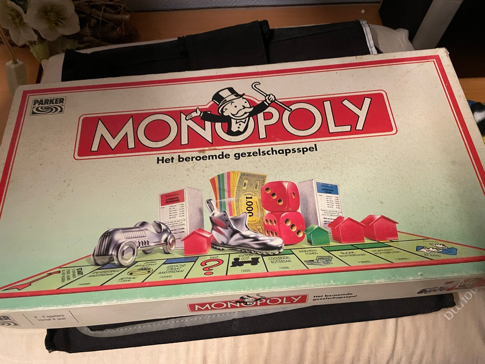 Monopoly: Het beroemde gezelschapsspel (Parker), Drie of vier spelers, Ophalen of Verzenden, Gebruikt