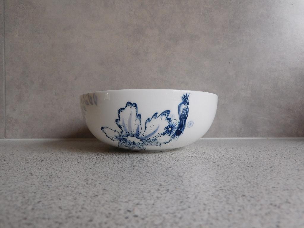 Schaal 15x6 cm. Cato Douwe Egberts, Huis en Inrichting, Keuken | Servies, Nieuw, Ophalen of Verzenden, Schaal of Schalen, Overige stijlen