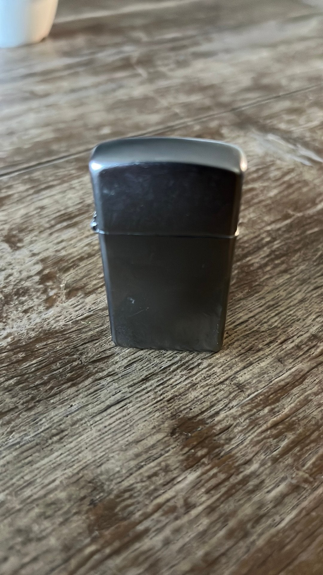 Kleine ziverkleurige Zippo H Zippo 19 vonkt maar is leeg, Verzamelen, Ophalen of Verzenden, Gebruikt, Aansteker