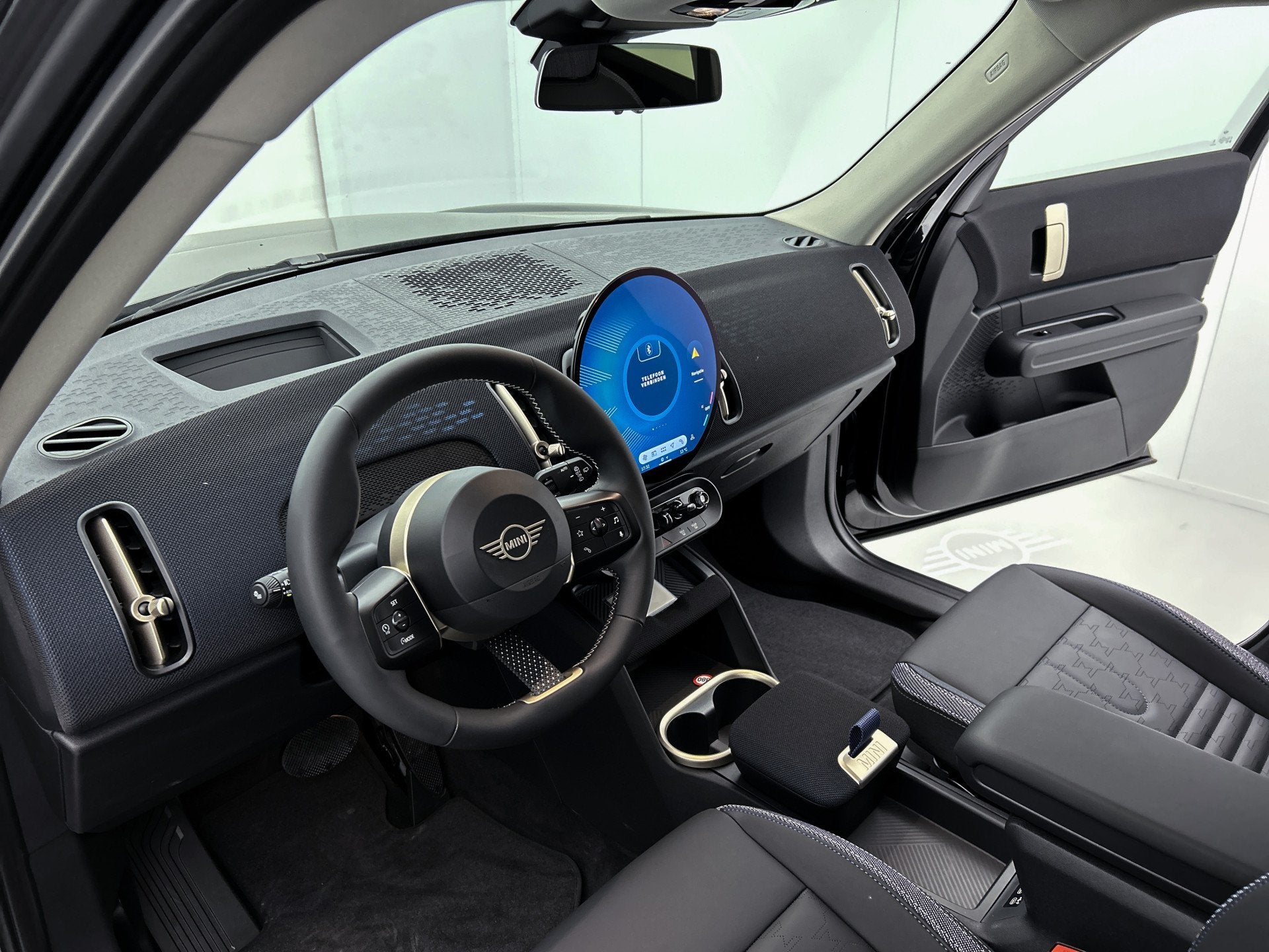 MINI Countryman SE ALL4 / Classic / Pakket M Plus / 18" Aste, Automaat, Zwart, Countryman, Zwart