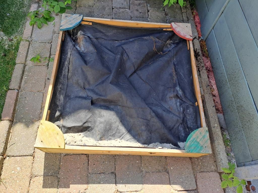 Zandbak 90x90cm met afdekzeil, Ophalen