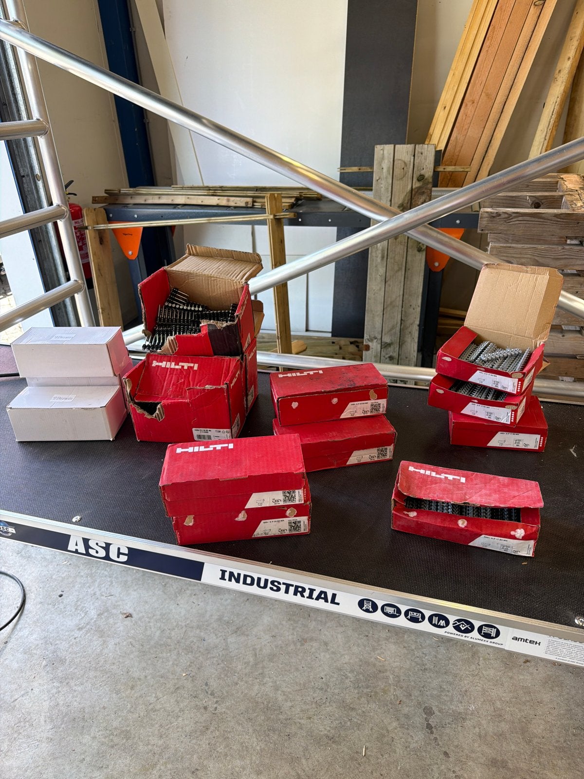 Hilti X-P 17 B3 MX en X-P 20 B3 MX schroeven, Ophalen, Gebruikt, Schroeven, Minder dan 50 mm