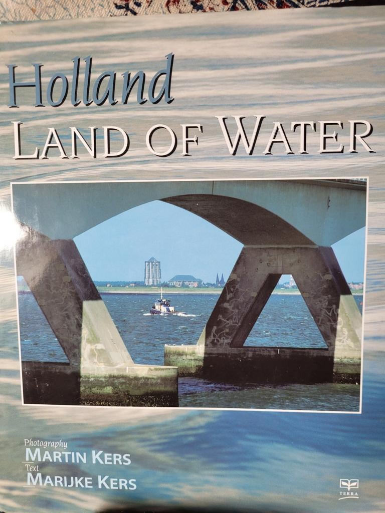 Holland Land of Water - Martin en Marijke Kers, Boeken, Kunst en Cultuur | Fotografie en Design, Ophalen of Verzenden, Gelezen