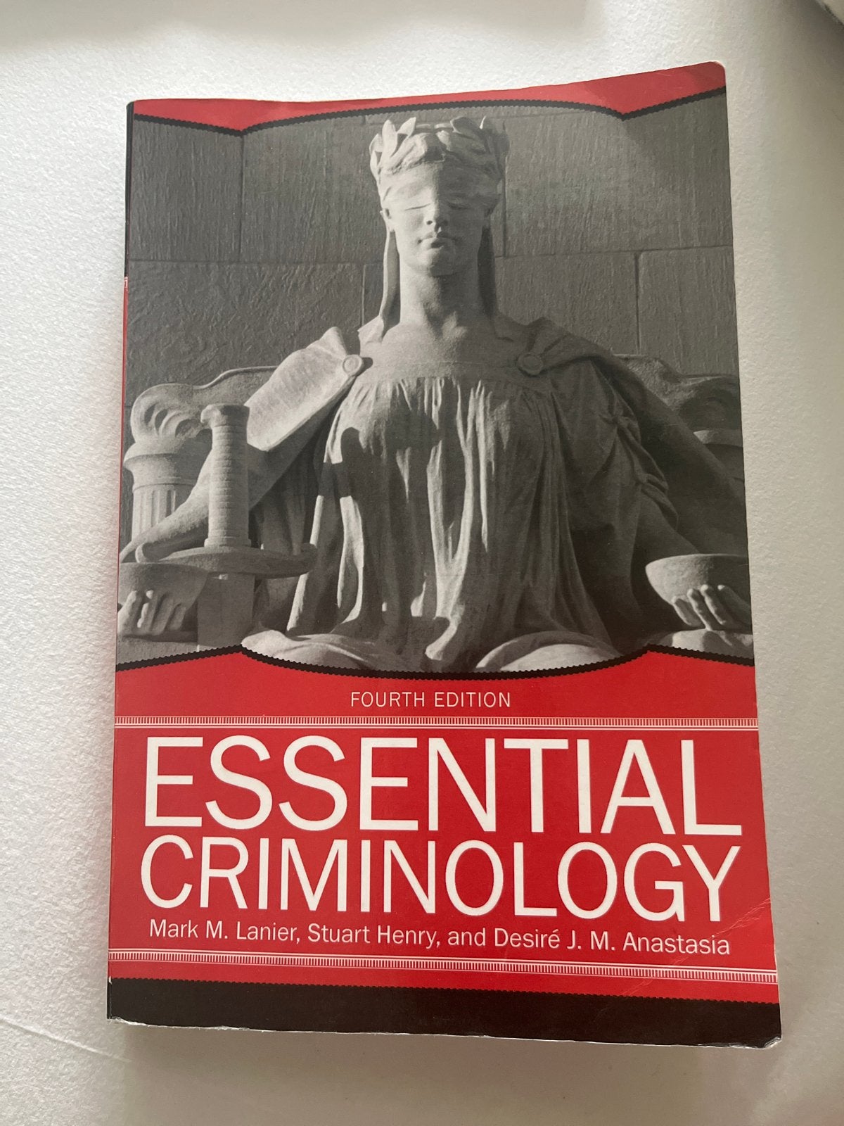 Essential Criminology - 4e editie, Ophalen of Verzenden, Gamma, Gelezen, WO