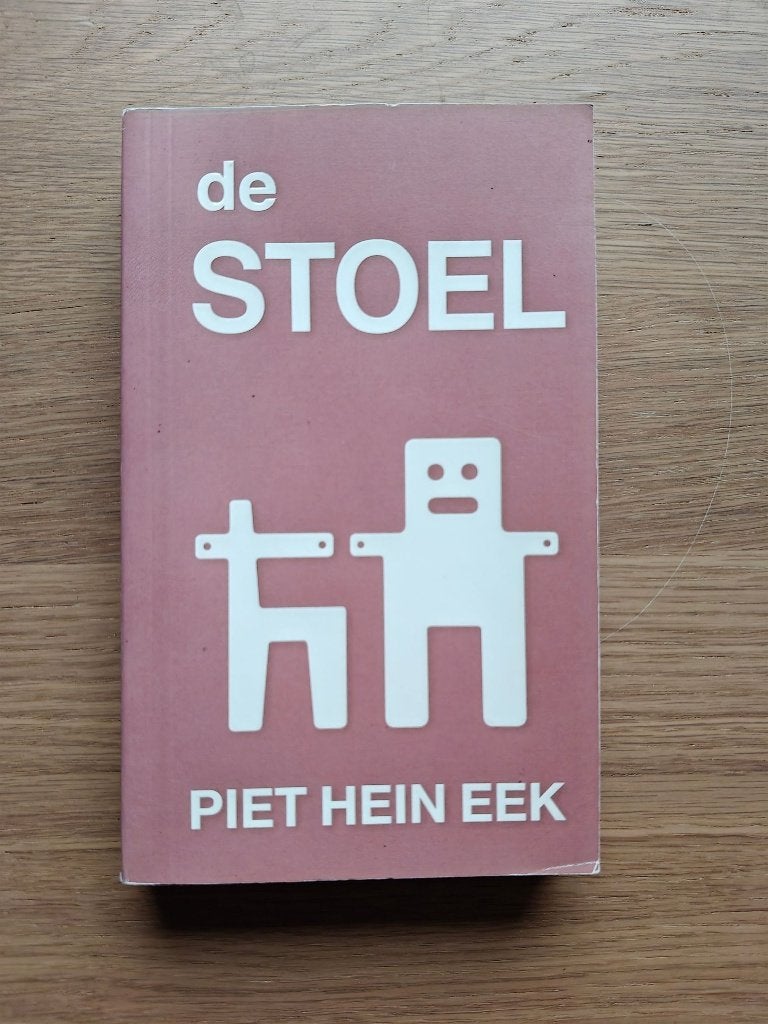 Piet Hein Eek - De stoel , Ophalen of Verzenden, Zo goed als nieuw, Overige onderwerpen