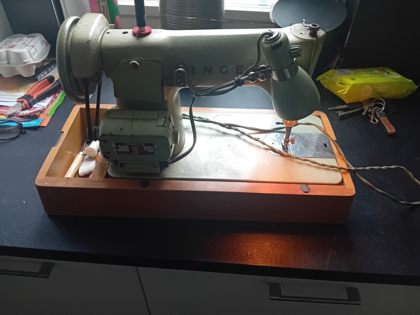 vintage singer jaren 50 naaimachine, Antiek en Kunst, Ophalen