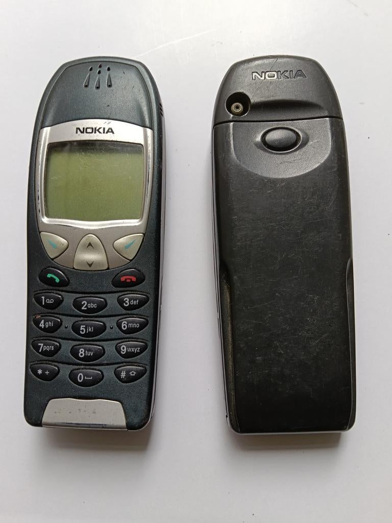 Nokia 6210, Ophalen, Geen camera, Fysiek toetsenbord